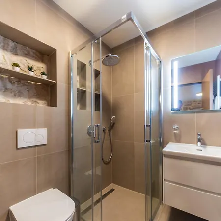 Mila Apartment *